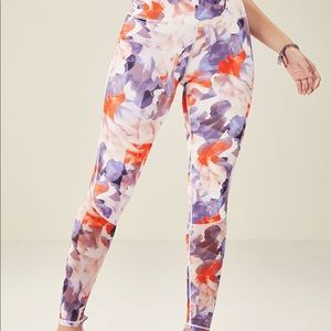 NWT Fabletics High-Waisted Powerhold Leggings